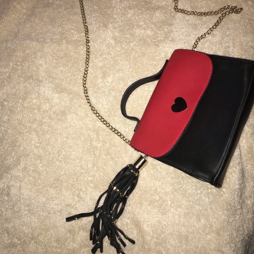 Cute clutch